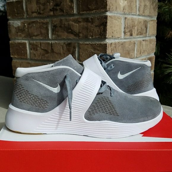nike ultra xt